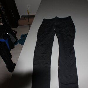 Black Michi Storm Athletic Leggings Size Medium